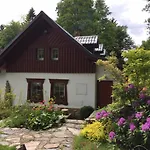 Pod Skalou Romance Alpesi faház Paseky nad Jizerou
